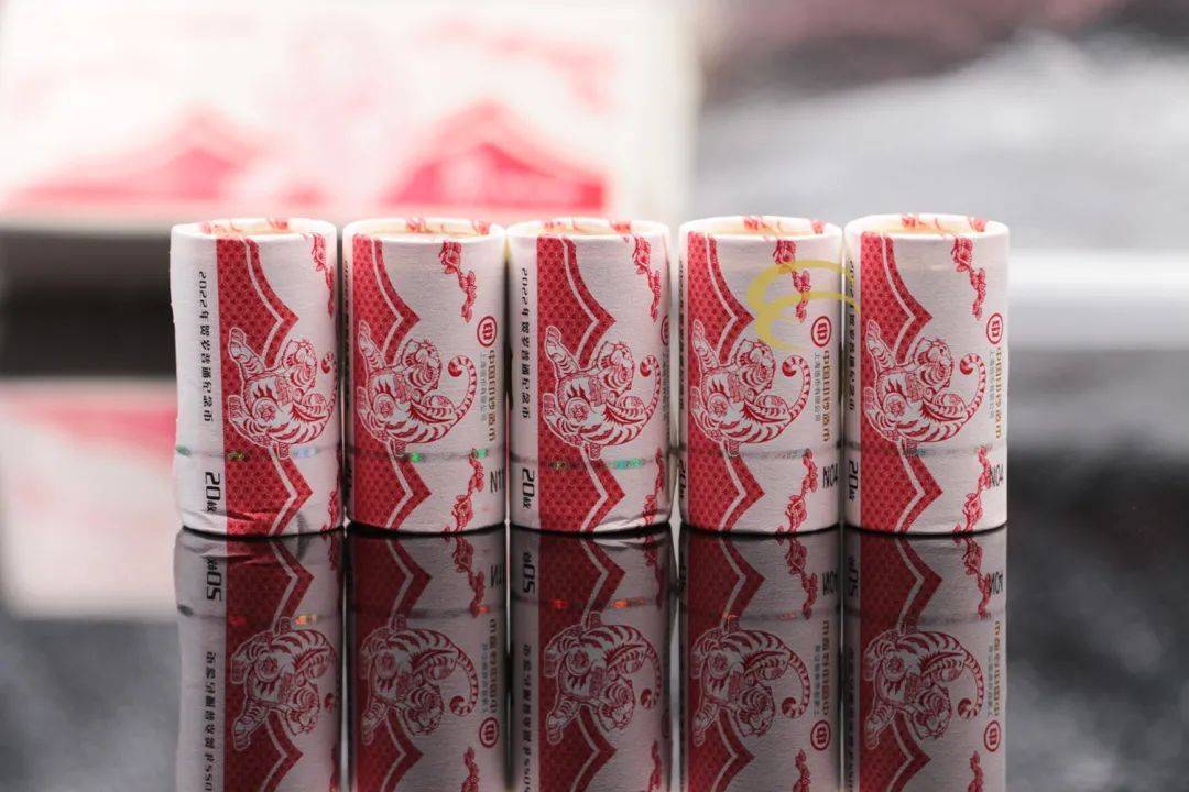8月<strong></p>
<p>响币</strong>，有3套纪念币确定发行，还有虎币、黄山币等待预约