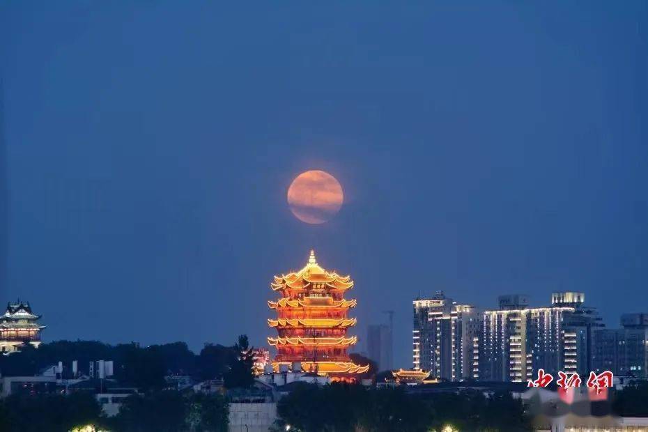 “超级月亮”是什么月亮<strong></p>
<p>月亮币</strong>？观赏需满足这些条件→