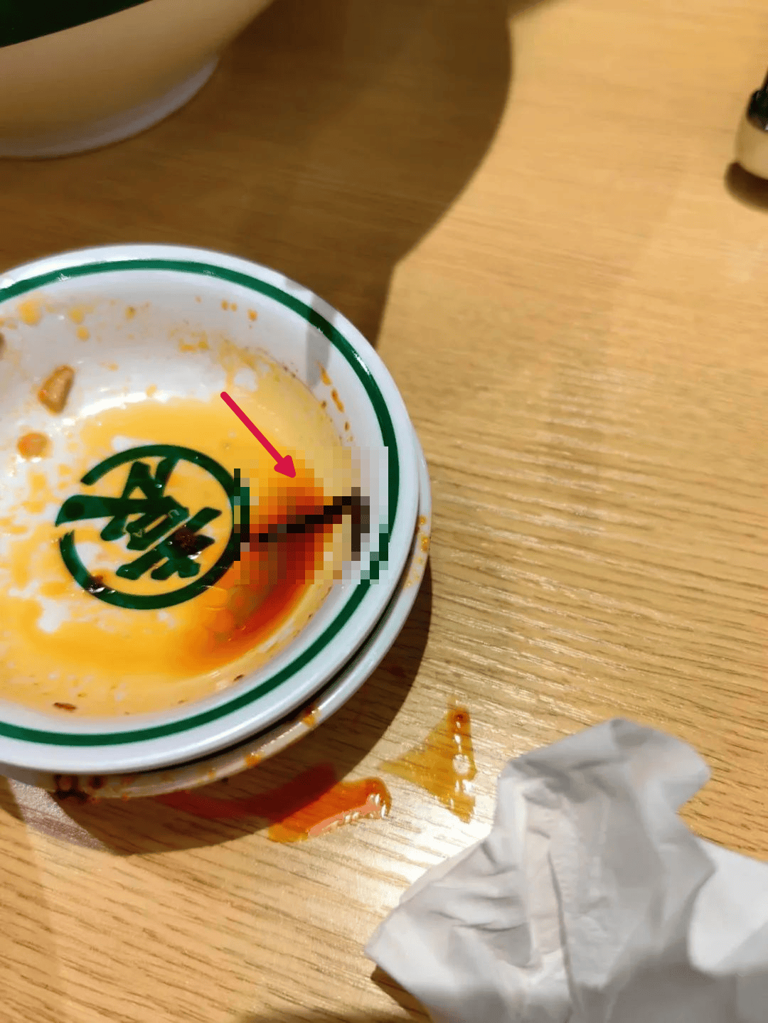 知名餐饮回应：确实是蚯蚓<strong></p>
<p>目标理财</strong>，将严格整顿！