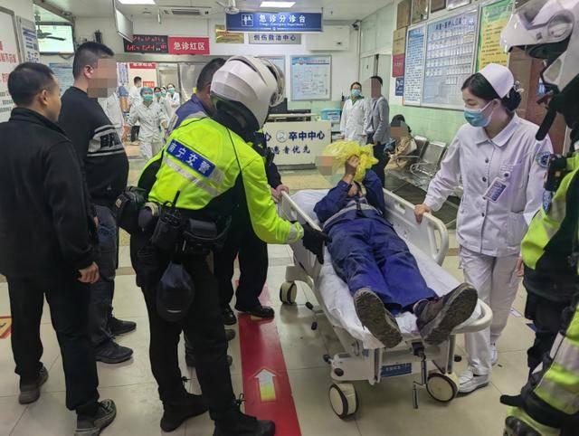 1小时车程仅25分钟赶到！南宁男子手指被割断<strong></p>
<p>白领理财</strong>，交警紧急护送就医