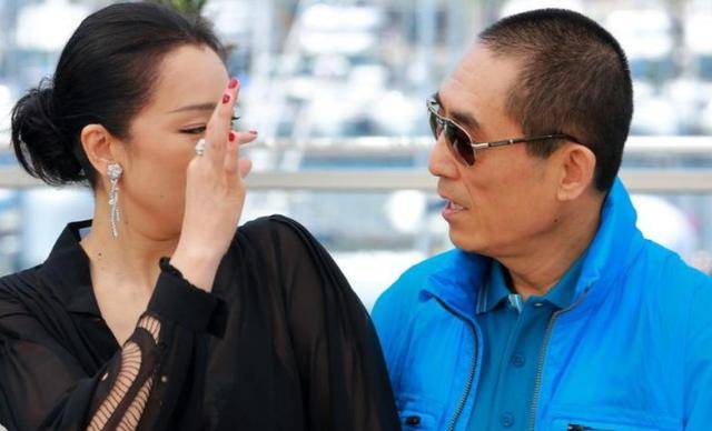 陈婷现实长什么样？路人镜头才是“照妖镜”<strong></p>
<p>理财小程序</strong>，突然理解张艺谋了