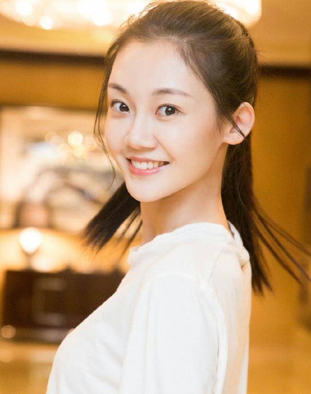 冯小刚直言：她太能装了<strong></p>
<p>理财投资可靠吗</strong>，永远红不了，就更别提拿奖了