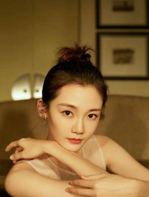冯小刚直言：她太能装了<strong></p>
<p>理财投资可靠吗</strong>，永远红不了，就更别提拿奖了
