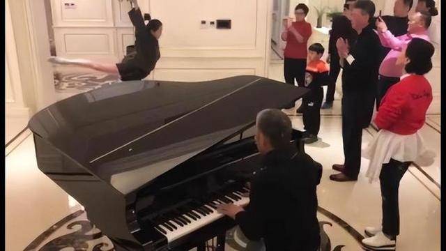 冯小刚直言：她太能装了<strong></p>
<p>理财投资可靠吗</strong>，永远红不了，就更别提拿奖了