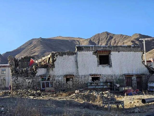 西藏定日县地震<strong></p>
<p>余额宝微信理财通</strong>，为何造成百余人遇难？