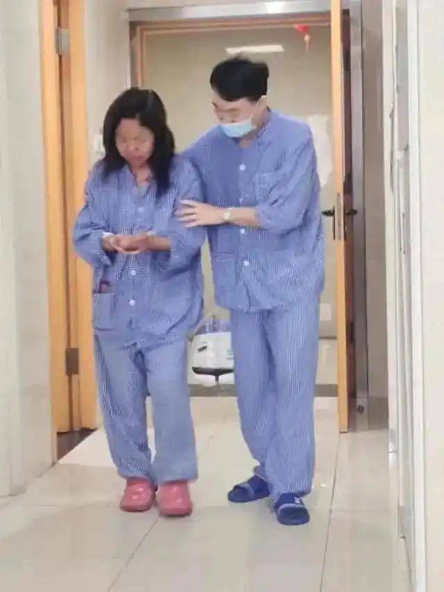 男子割肝救妻10个月后妻子去世：不后悔<strong></p>
<p>e理财</strong>，我不救她谁救她