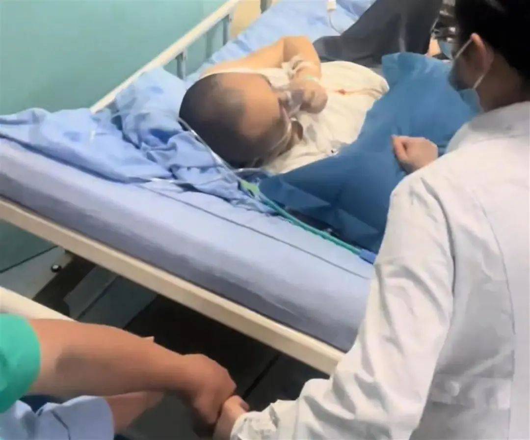 突发讣告！他已去世<strong></p>
<p>阿里理财</strong>，从确诊到离世仅1个月！