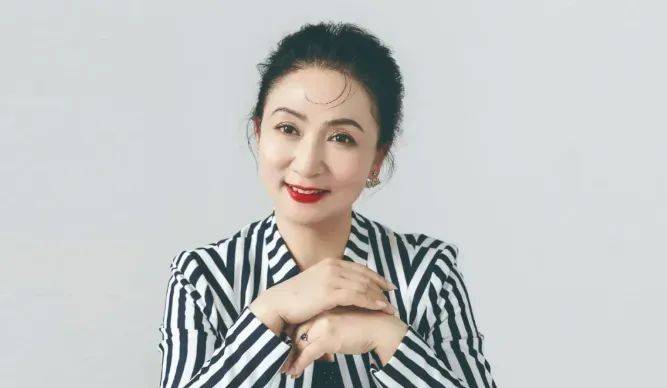 国家一级演员陈丽云<strong></p>
<p>理财通收益率</strong>，被逮捕