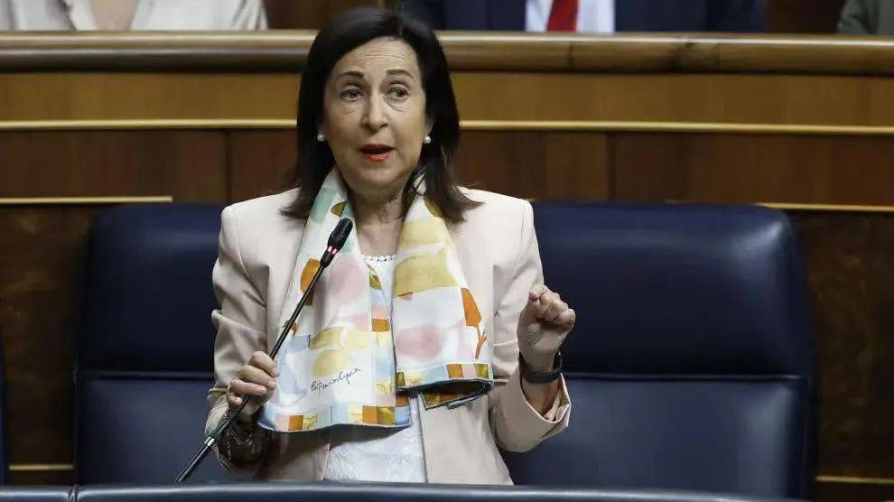 美国航母、轰炸机<strong></p>
<p>网上理财平台</strong>，已部署