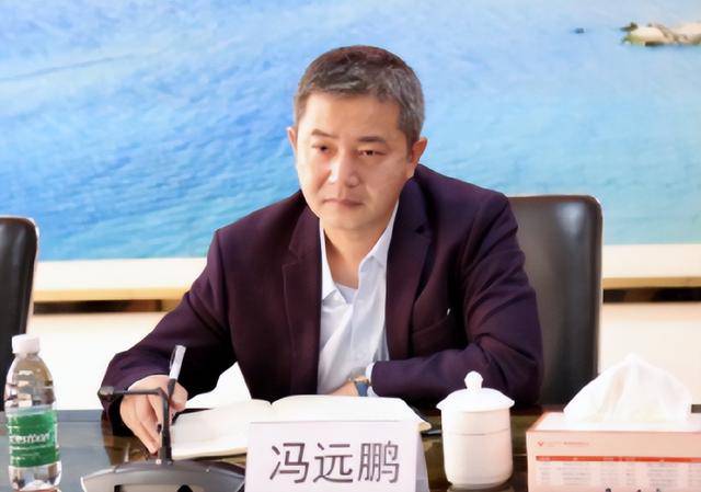 涉嫌严重违纪违法<strong></p>
<p>理财与存款</strong>，胡海兰辞去职务，冯远鹏官宣落马
