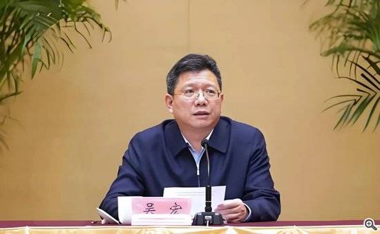 苏州工业园的“破窗效应”<strong></p>
<p>微众银行理财</strong>，管委会主任吴宏落马
