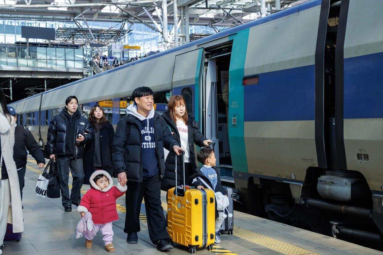 韩国人口萎缩<strong></p>
<p>理财投资排行榜</strong>，中小学班级人数为何不减反增?