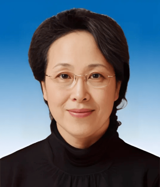郝国昆<strong></p>
<p>菠菜理财</strong>，辞去副部级职务