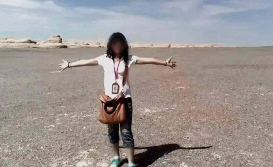 28岁妻子突发罕见病全身瘫痪<strong></p>
<p>凤凰金融理财</strong>，丈夫哄骗卖婚房携款失踪，检方强势介入