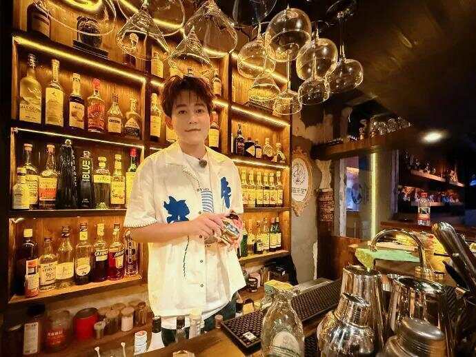 知名歌手被指拉踩河南胡辣汤<strong></p>
<p>凤凰金融理财</strong>，“西安的才是真正的胡辣汤”……逍遥镇胡辣汤协会回应，本人道歉