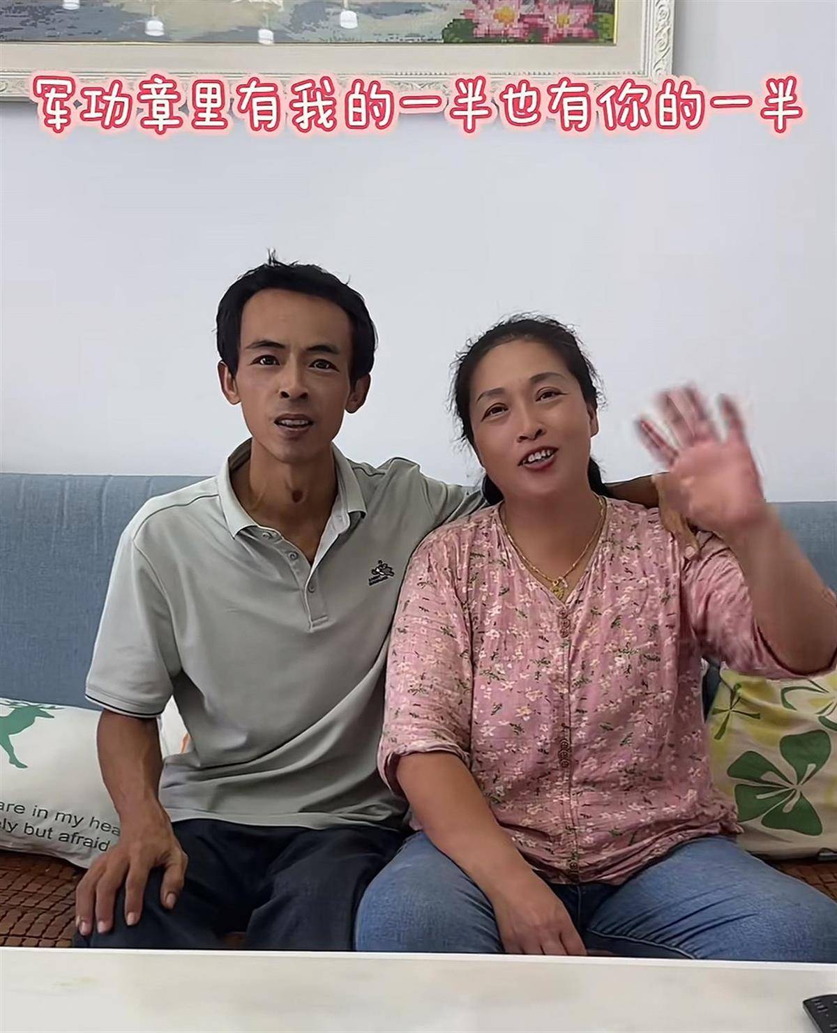 对话鸡排哥李俊永：爆火后每天一二十个镜头对着我<strong></p>
<p>凤凰金融理财</strong>，未来不考虑直播带货，更愿意和顾客待在一起