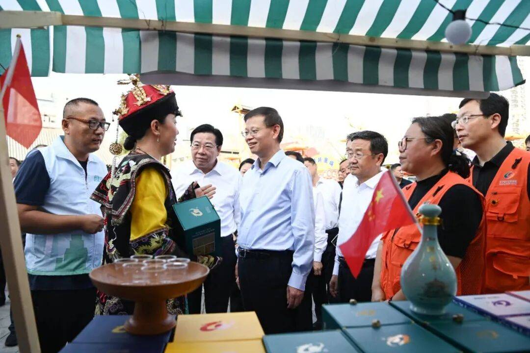 履新辽宁省委书记<strong></p>
<p>赚吧理财</strong>，许昆林首次检查调度