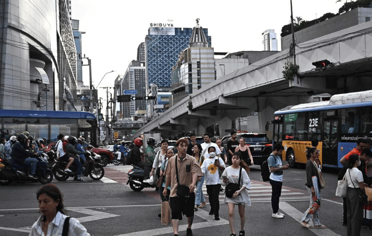 “机票白送、酒店降价”<strong></p>
<p>赚吧理财</strong>，泰国旅游冷得“神仙难救”