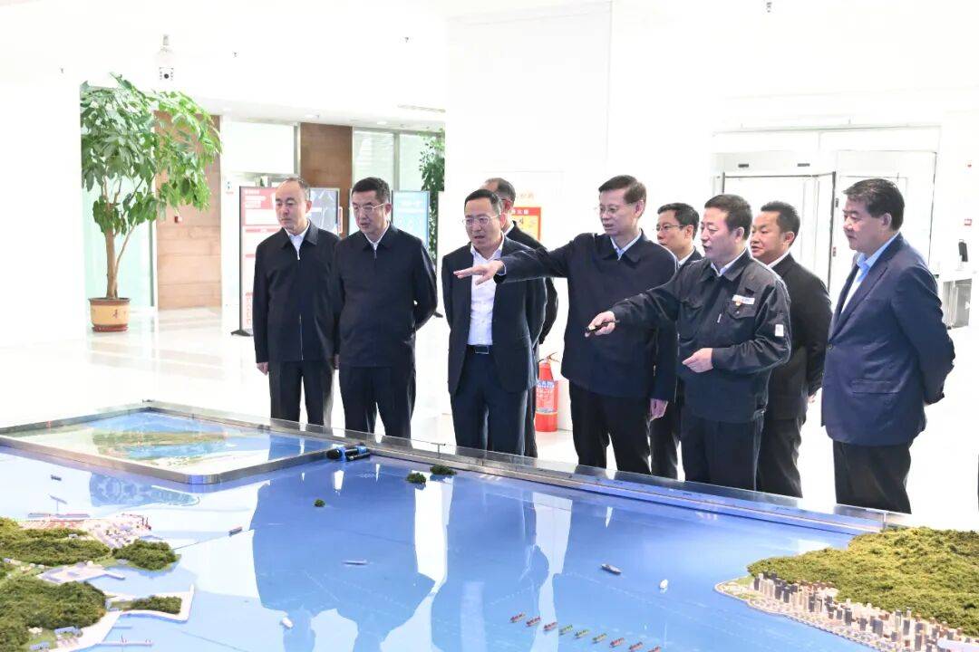 新任辽宁省委书记许昆林<strong></p>
<p>券商理财产品</strong>，到大连调研