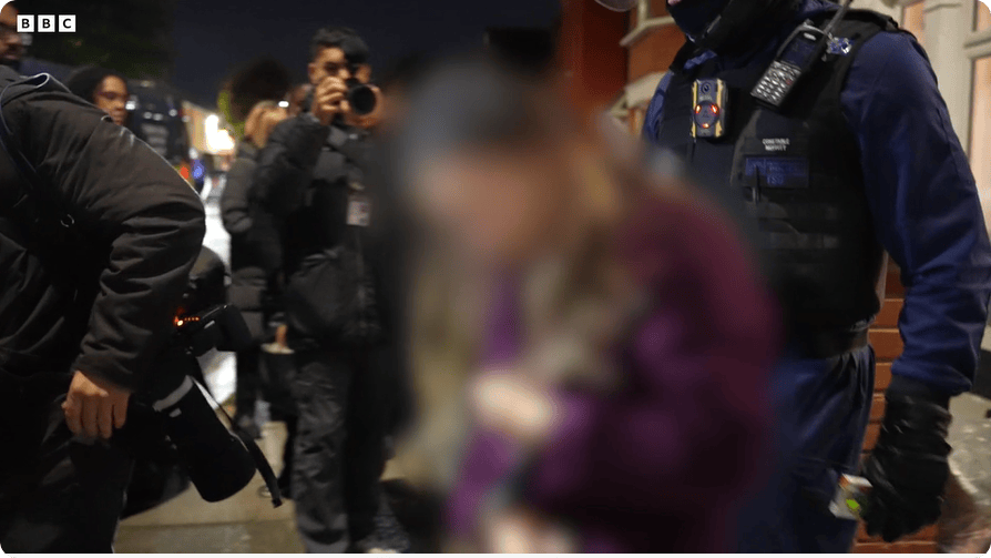 凯特患癌竟因辉瑞疫苗？伦敦4万被盗手机直飞香港<strong></p>
<p>券商理财产品</strong>，比贩毒暴利产业链曝光…