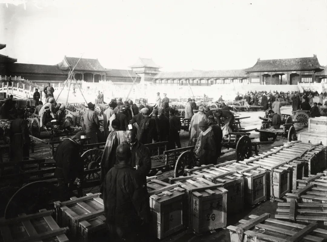 今天是故宫博物院百岁生日<strong></p>
<p>p2p网贷理财</strong>，让我们回顾她这一百年的史诗