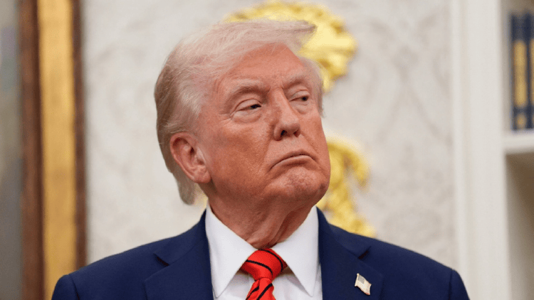罕见<strong></p>
<p>公募理财</strong>！昔日政敌希拉里高度赞扬特朗普：我真心的