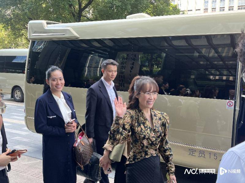 对话越南女企业家阮氏芳草：广州地铁系统先进<strong></p>
<p>哪家银行理财产品</strong>，期待广交会