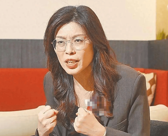 郑丽文：两岸定海神针就是“九二共识”<strong></p>
<p>理财7天</strong>，让台湾远离战火就是反“台独”