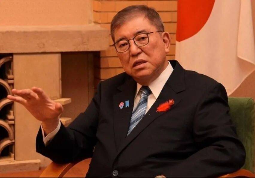 石破茂卸任当天<strong></p>
<p>6万理财</strong>，离开官邸时笑得合不拢嘴；此前吐槽当首相太累，没多少让人开心的事情