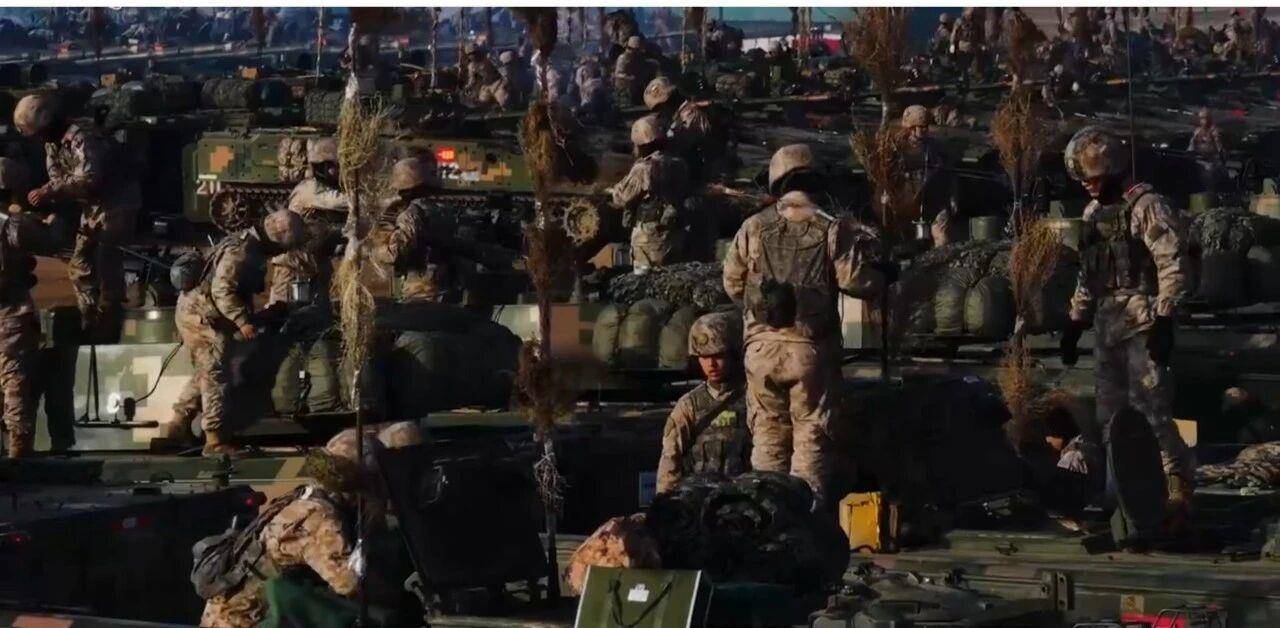 大场面!机器狗、无人机开路<strong></p>
<p>投资理财金融</strong>,实兵对抗演练画面公布