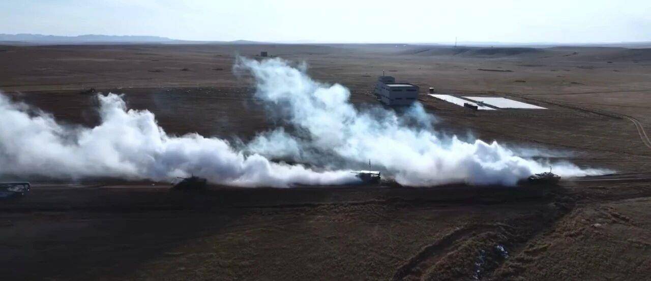 大场面!机器狗、无人机开路<strong></p>
<p>投资理财金融</strong>,实兵对抗演练画面公布