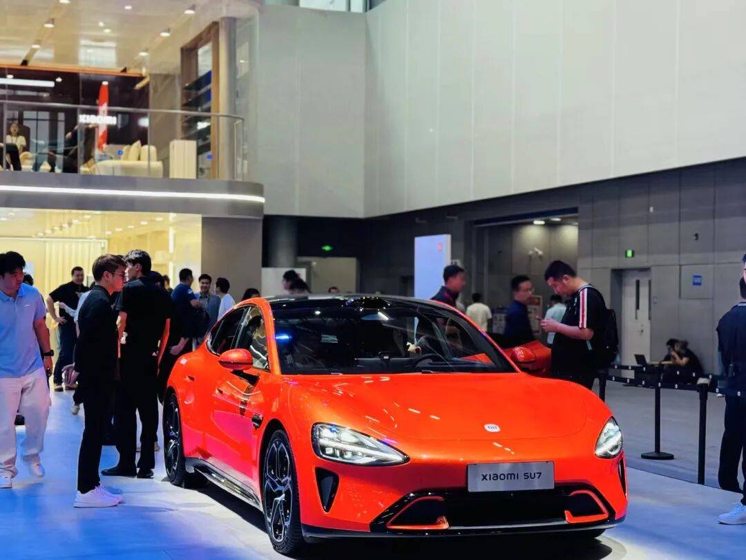 小米SU7常州再起火<strong></p>
<p>财猪理财</strong>！车主称“锂电池未及时取出”