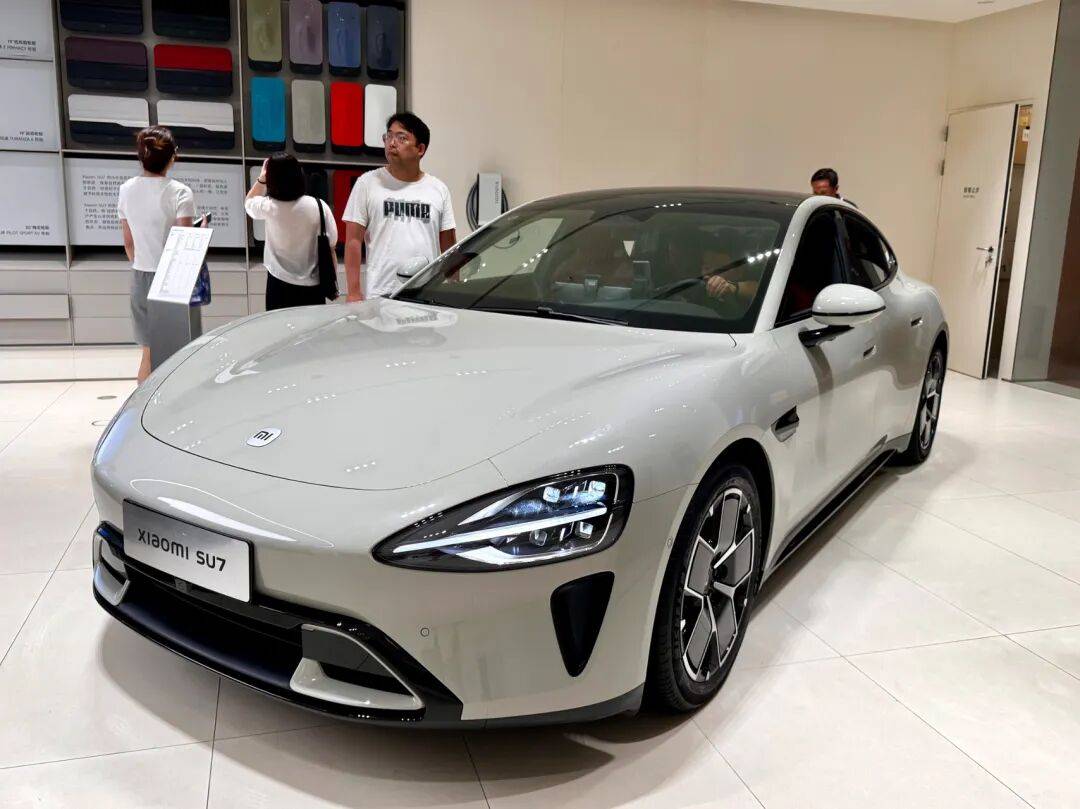小米SU7常州再起火<strong></p>
<p>财猪理财</strong>！车主称“锂电池未及时取出”