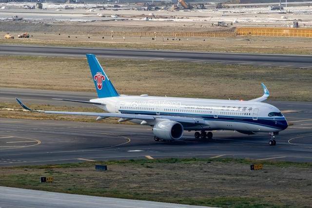 法国官宣马克龙访华<strong></p>
<p>理财金账户卡</strong>，中方态度和两年前不同了