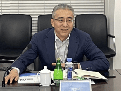 突发疾病<strong></p>
<p>审计与理财</strong>，55岁高级副总裁离世