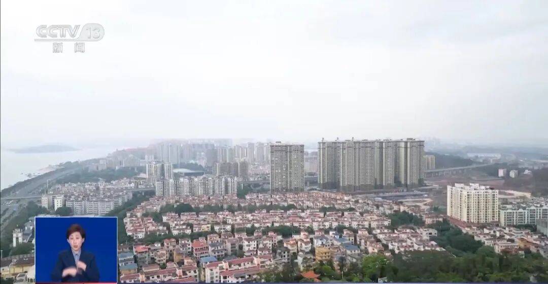 央视披露:男子在网吧厕所墙上看到“高薪日结5000-20000”广告<strong></p>
<p>理财卷</strong>,即将出境时被警方拦下