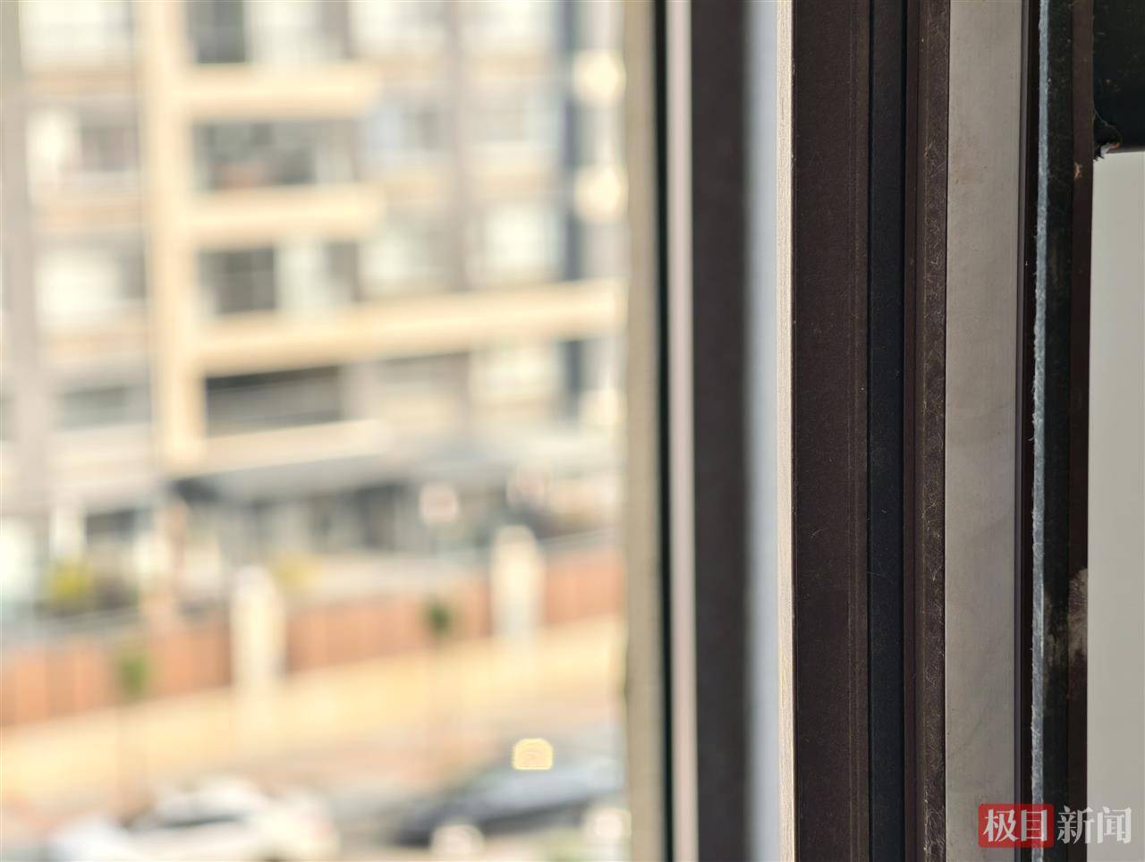 婚礼当天坠亡的28岁女教师已安葬<strong></p>
<p>理财窍门</strong>，“遗言”背后多个传言不实，村干部：两家人极度悲伤