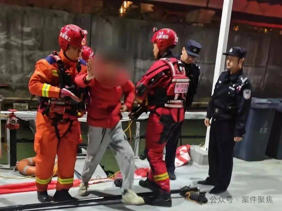 骗了别人18万元<strong></p>
<p>贷理财</strong>,上海一男子凌晨站在黄浦江边“想抽最后一支烟”