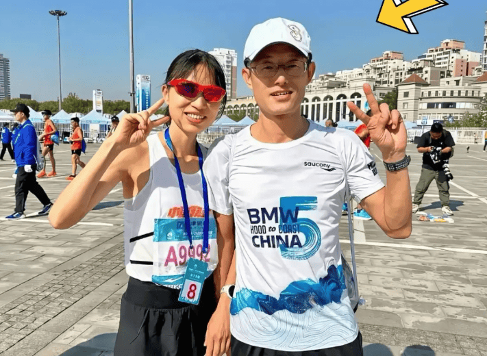 张水华辞职后携老公直播秀恩爱<strong></p>
<p>贷理财</strong>，称白岩松是自己恩人