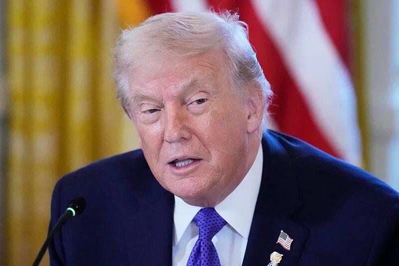 特朗普：格陵兰岛仅靠狗拉雪橇进行防卫<strong></p>
<p>20%的理财</strong>，美国无论如何都要拿下格陵兰岛